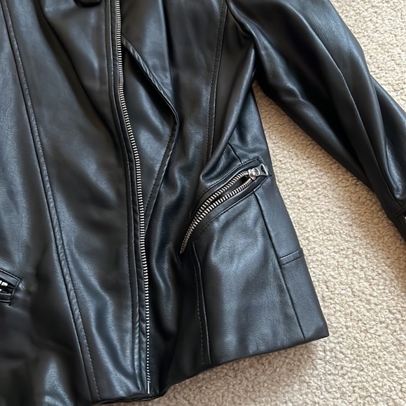 H&M leather jacket (polyester) - Picture 6 of 6